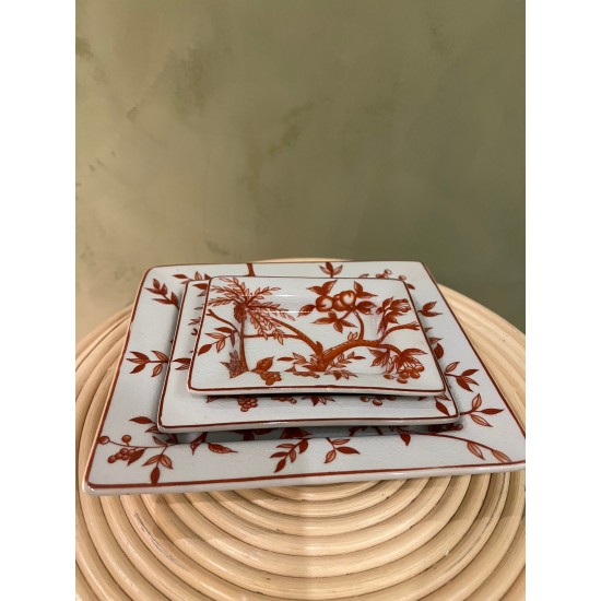 S/3 Ashtray   Strawberry