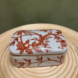 Low Box    Branches & Fruits