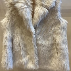 A088 (Ecru) Gilet