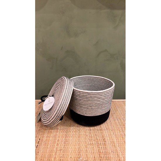 Lidded Cylinder XL Black Liquorice  