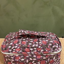 Maroon/Purple,Red flowers  Square Vanity Bag 