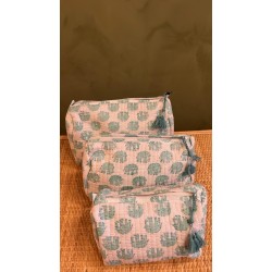 White ,Green Elephants Toiletry Bags S/3 