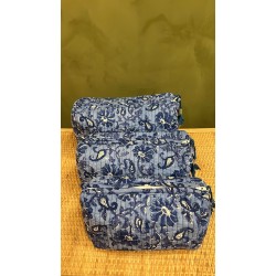 Blue, Dark Blue Flowers Toiletry Bags S/3 