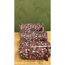 Maroon/Purple,Red flowers  Toiletry Bags S/3 