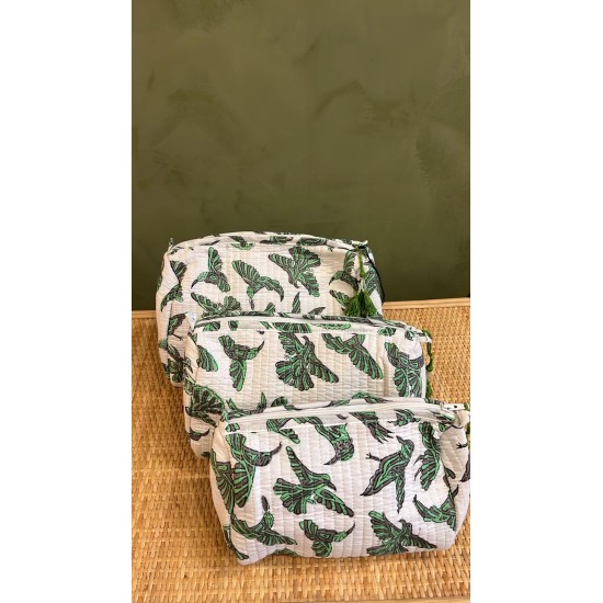 White,Green Falcons Toiletry Bags S/3 