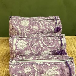 Lavender, White Flowers Toiletry Bags S/3 